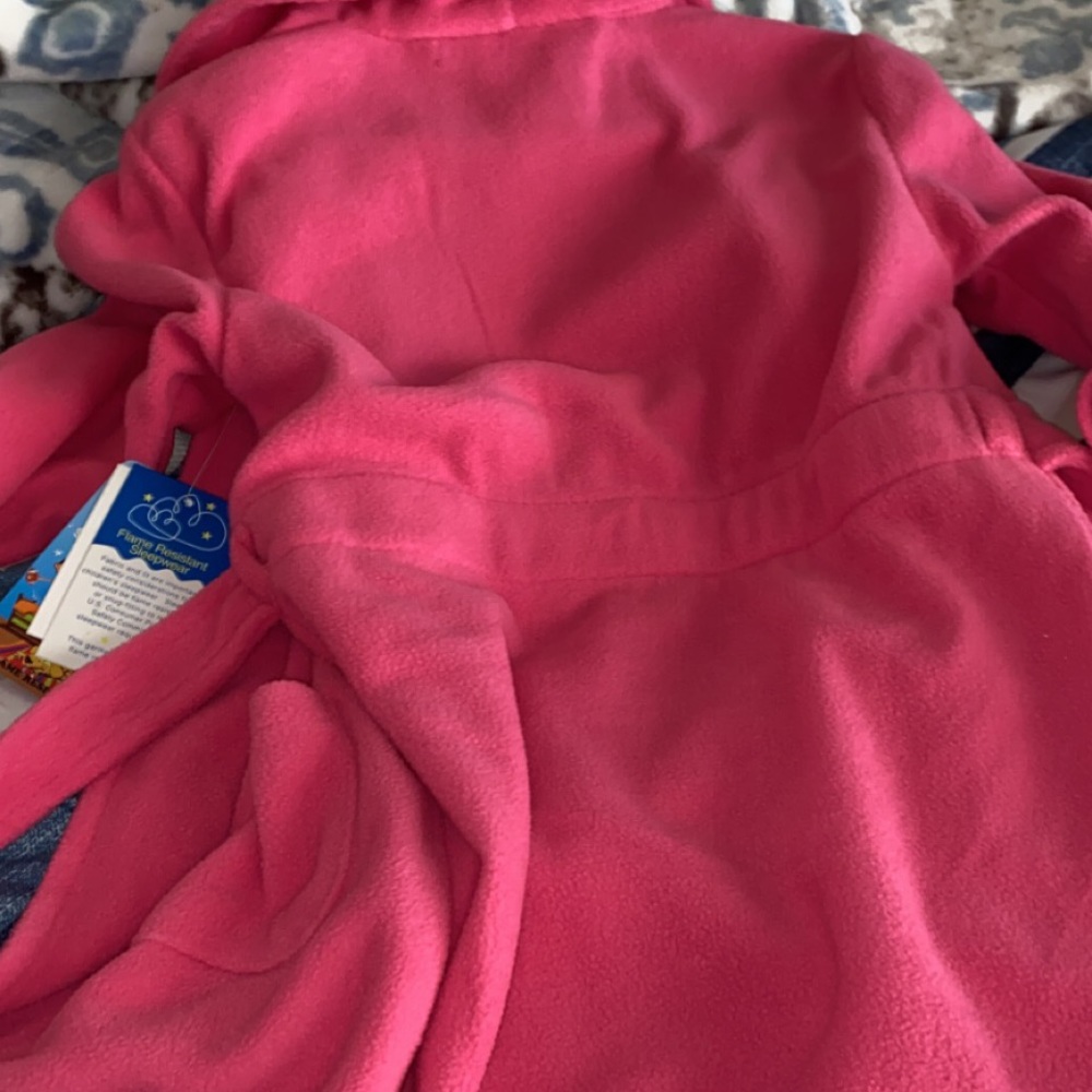 Kid Robe - Picture 3 of 5
